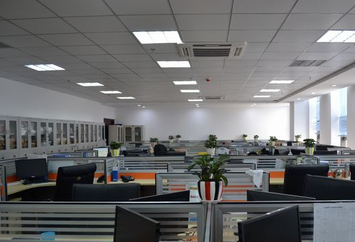 TCL家用電器（合肥）有限公司取得滑動(dòng)組件以及冰箱，能夠調(diào)節(jié)冰箱門(mén)體與連接部之間的補(bǔ)償角度:家用電器公司